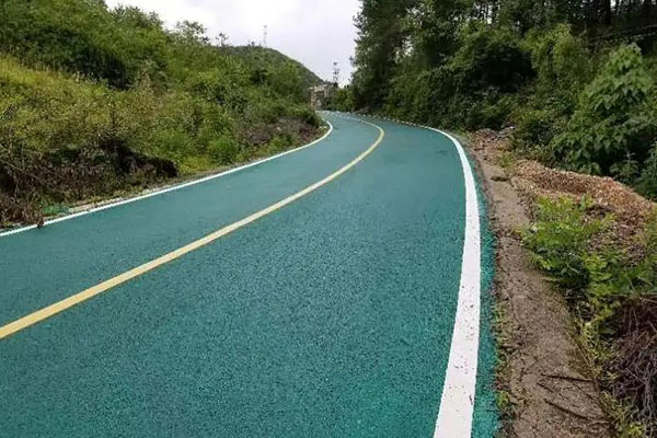 彩色沥青道路和别的路面有什么差异？